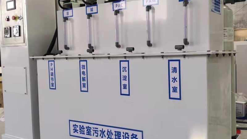 活性炭吸附箱：环保治理中的“吸附大师